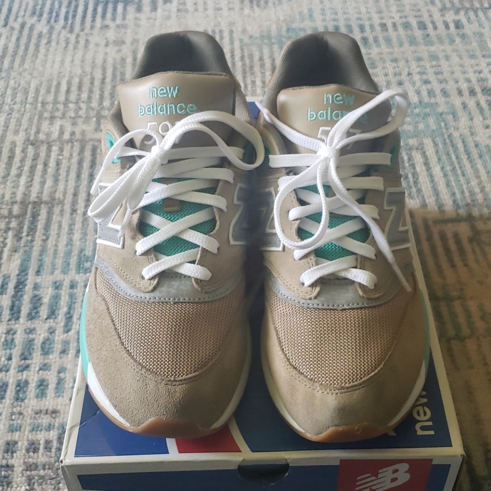New Balance 597